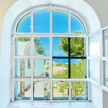 Casa Alessandra By Napoliapartments *