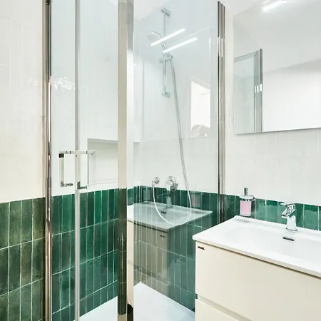 Casa Alessandra By Napoliapartments Lägenhet *