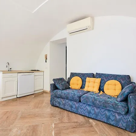 Lägenhet Casa Alessandra By Napoliapartments *